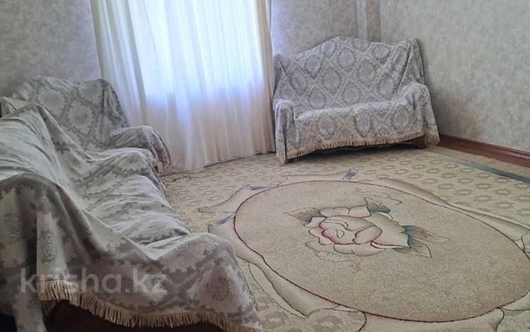 2-бөлмелі пәтер · 80 м² · 2/8 қабат, Микрорайон Алтын ауыл 8, бағасы: 200 000 ₸ в Каскелене — фото 2