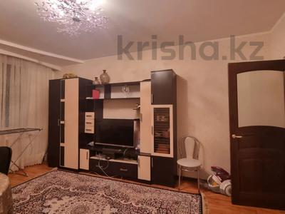 2-комнатная квартира · 58 м² · 2/9 этаж, 4 микрорайон 8 за 180 000 〒 в Аксае