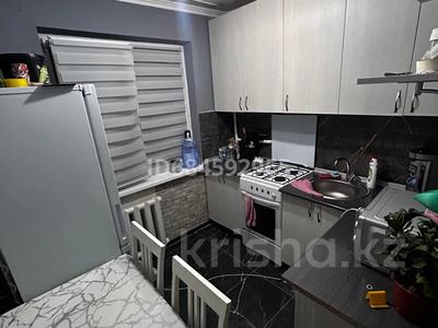 3-бөлмелі пәтер · 58 м² · 1/4 қабат, мкр №10 16 — Шаляпина Берегового, бағасы: 350 000 ₸ в Алматы, Ауэзовский р-н