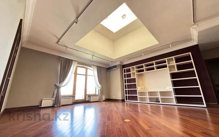 4-комнатная квартира · 165 м² · 4/4 этаж, Мирас 53–64 за 190 млн ₸ в Алматы, Бостандыкский р-н — фото 4