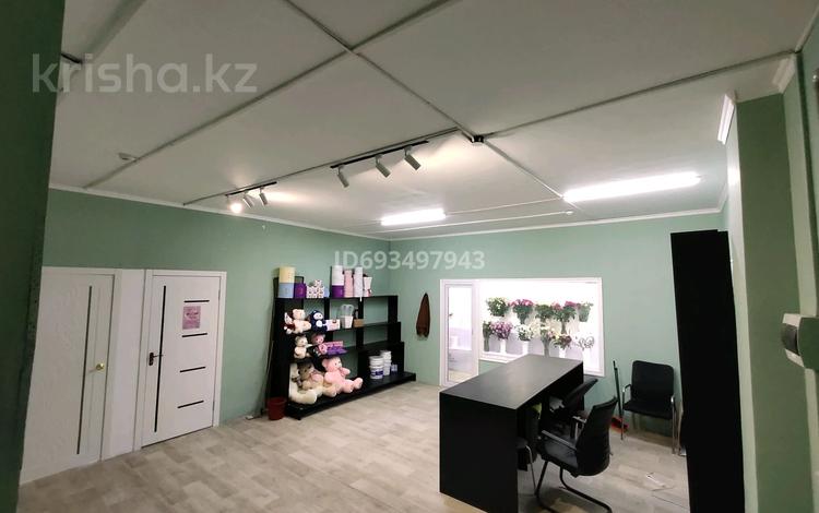 Цветочный магазин, 44 м² за 1.6 млн 〒 в Астане, Нура р-н — фото 2