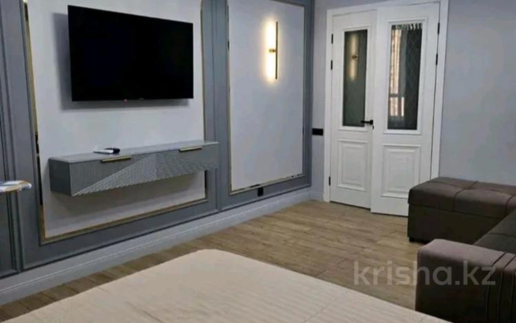 1-бөлмелі пәтер · 44 м² · 7/16 қабат, мкр Акжайык, Сырым батыра 99/3 — Тулеметова, бағасы: 15 000 ₸ в Шымкенте, Абайский р-н — фото 2