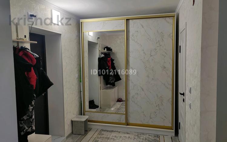 1-бөлмелі пәтер · 40 м² · 3/3 қабат, ул. Спамбетова 1, бағасы: 14 млн ₸ в Зайсане — фото 2