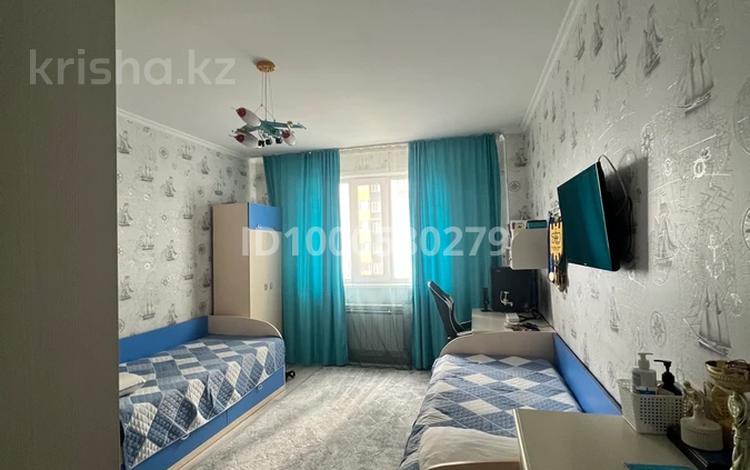 2-комнатная квартира · 76.6 м² · 4/16 этаж, Иманова 26 за 36 млн ₸ в Астане, р-н Байконур — фото 2