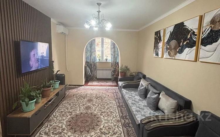 3-комнатная квартира · 75 м² · 1/5 этаж, мкр Мамыр-7 8 за 56.5 млн ₸ в Алматы, Ауэзовский р-н — фото 2