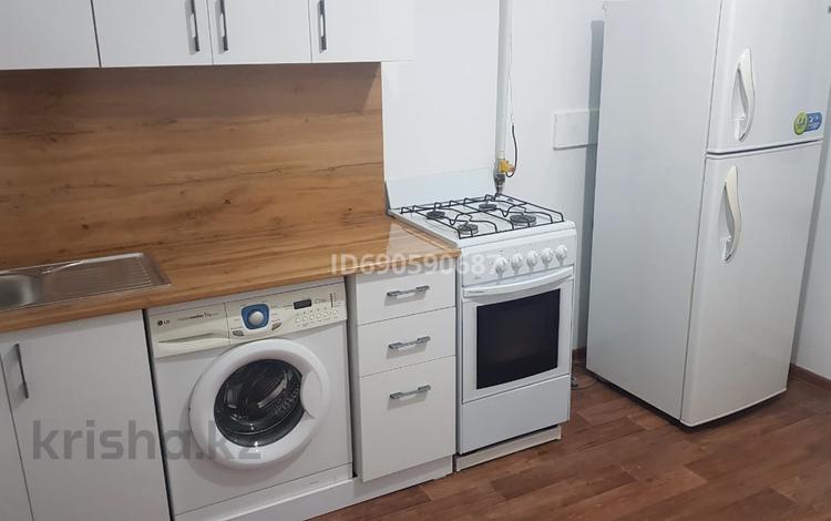 2-бөлмелі пәтер · 54 м² · 2/5 қабат, Арай 2 18, бағасы: 130 000 ₸ в Таразе — фото 2