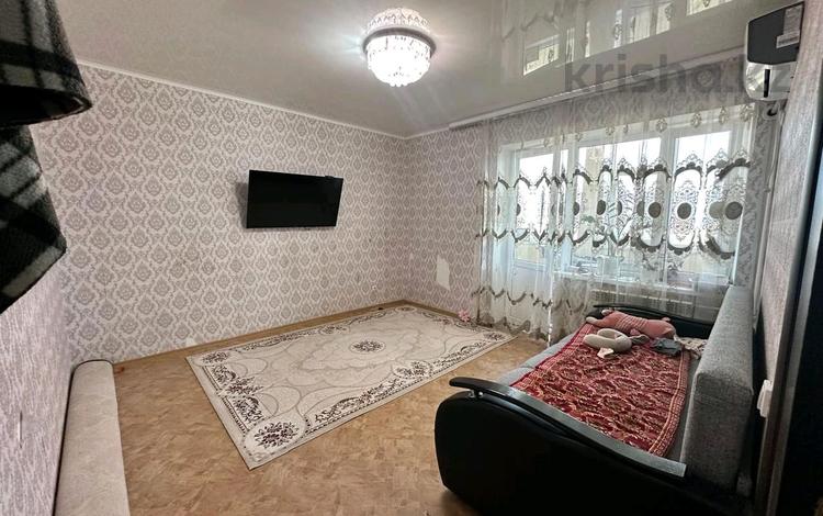 2-комнатная квартира · 60 м² · 6/9 этаж, мкр Женис, кунаева за 25 млн ₸ в Уральске — фото 2