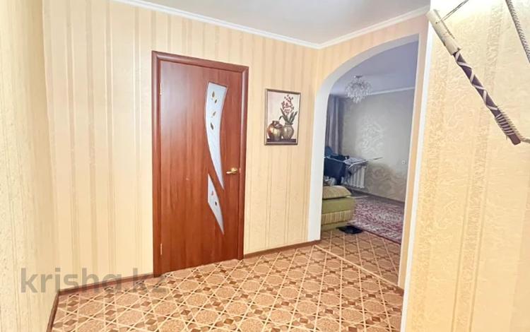 2-бөлмелі пәтер, 43.6 м², 8/9 қабат, Курмангазы, бағасы: 13.8 млн 〒 в Уральске — фото 2