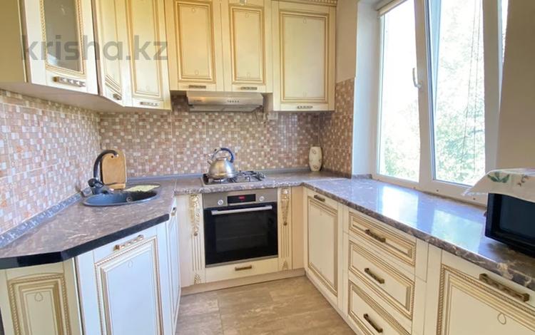 3-бөлмелі пәтер · 55 м² · 5/5 қабат, Клочкова 166, бағасы: 37.5 млн ₸ в Алматы, Бостандыкский р-н — фото 2