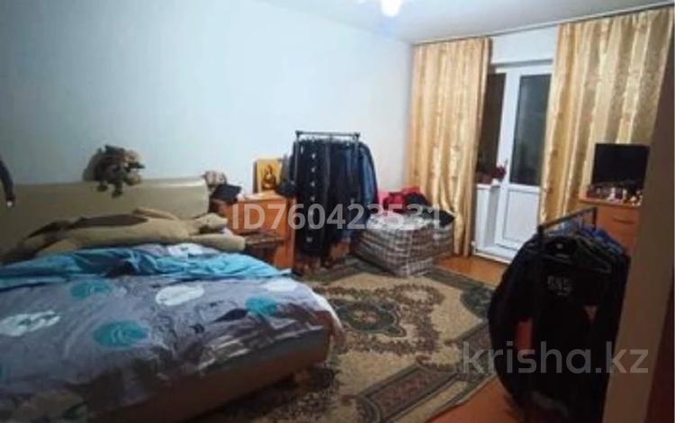 1-комнатная квартира · 32 м² · 5/5 этаж, Валиханова 3 за 4.5 млн 〒 в Темиртау — фото 2