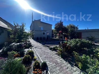 Отдельный дом · 5 комнат · 231.7 м² · 8.5 сот., Калабаева 49/4 за 78 млн 〒 в Костанае