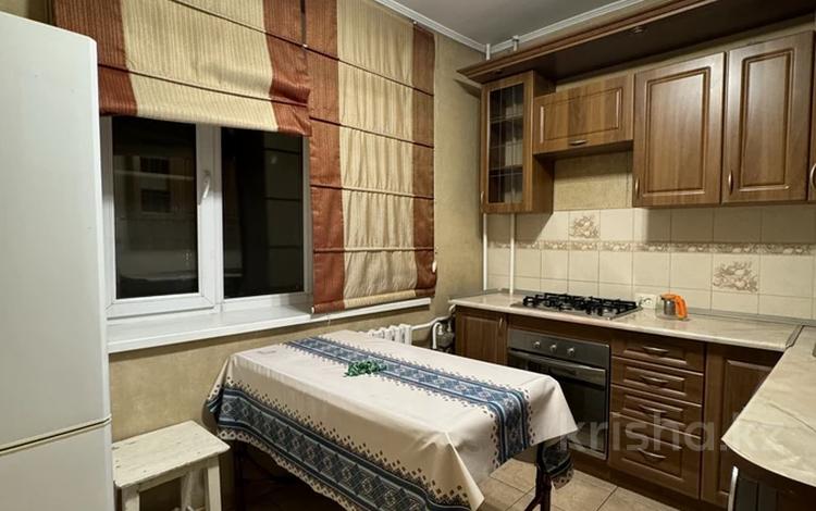 1-комнатная квартира · 38 м² · 3/5 этаж, мкр Жетысу-4 — Абая - Момышулы за 170 000 ₸ в Алматы, Ауэзовский р-н — фото 2