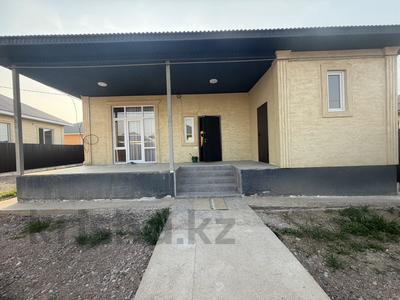 Жеке үй · 4 бөлме · 104 м² · 5 жүзд., Абылайхана 198а, бағасы: 28 млн ₸ в Каскелене