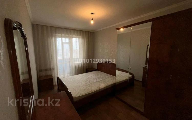 4-бөлмелі пәтер · 80 м² · 10/10 қабат, бозтаева 59, бағасы: 33 млн ₸ в Семее — фото 2