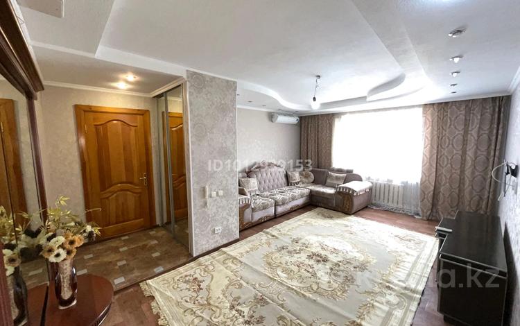 4-бөлмелі пәтер · 80 м² · 10/10 қабат, Бозтаева 59, бағасы: 30 млн ₸ в Семее — фото 9