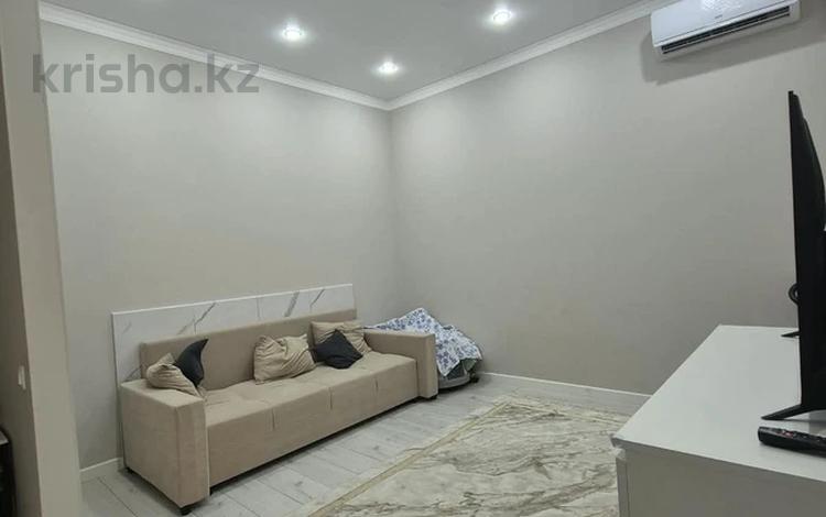 2-комнатная квартира · 41.7 м² · 7/12 этаж, Аль Фараби 7 — Бухар Жырау за 38 млн ₸ в Астане, Есильский р-н — фото 2