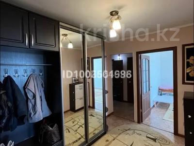 3 комнаты · 67 м² · 5/9 этаж, мкр Строитель 43 за 50 000 〒 в Уральске