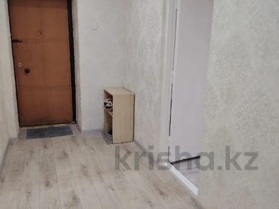 Пәтерлер в Костанайской обл.: 2-бөлмелі пәтер · 37.6 м² · 5/9 қабат, Абая, бағасы: 10.5 млн 〒 2-бөлмелі пәтер · 37.6 м² · 5/9 қабат, Абая, бағасы: 10.5 млн 〒 в Костанае