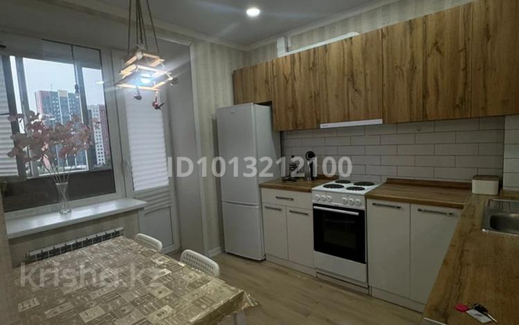 1-комнатная квартира · 43 м² · 2/5 этаж, мкр Новый Город, Бухар Жырау 77 — 45 квартал за 8 000 ₸ в Караганде, Казыбек би р-н — фото 7