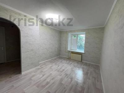 1-комнатная квартира · 30 м² · 1/5 этаж, мкр 8, Бр Жубановых за 8.7 млн ₸ в Актобе