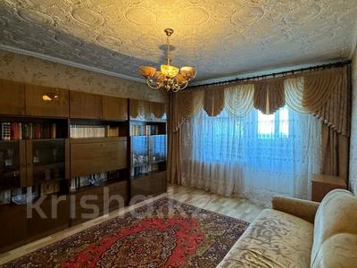 3-комнатная квартира · 64 м², Майкудук, Восток 5 за 16 млн 〒 в Караганде, Алихана Бокейханова р-н