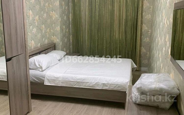 3-бөлмелі пәтер, 180 м², 1/12 қабат тәулігіне, мкр Нурсат, Астана — Шаяхметова, бағасы: 35 000 〒 в Шымкенте, Каратауский р-н — фото 2