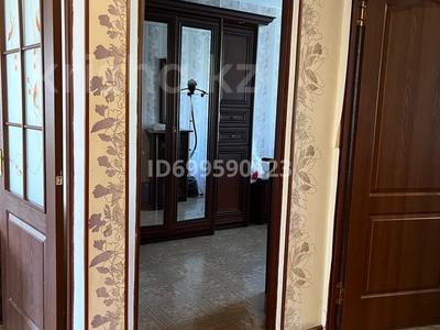 4-бөлмелі пәтер · 80 м² · 4/5 қабат, 8мкр — 23 мектептің жанында, бағасы: 27 млн ₸ в Шымкенте, Туран р-н