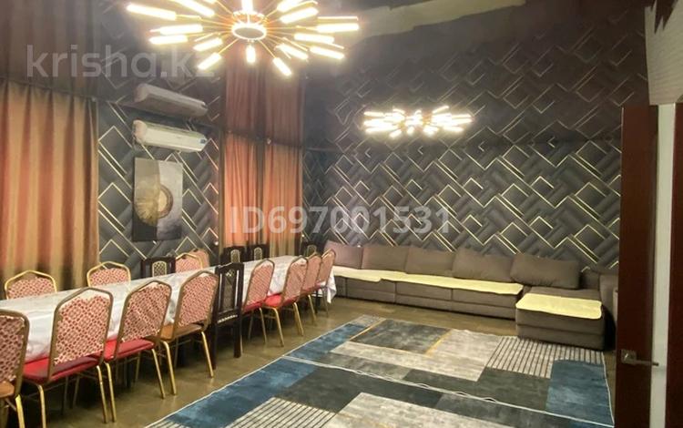 Дом · 4 комнаты · 150 м², мкр Жана Орда, Кызылжарская за 25 000 ₸ в Уральске — фото 112