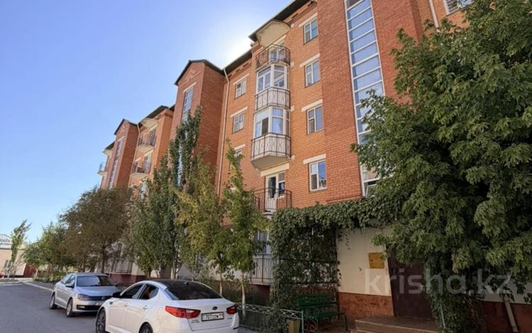 3-бөлмелі пәтер · 75 м² · 4/5 қабат, Есімхан 23Б, бағасы: 22 млн ₸ в  — фото 2