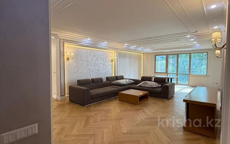 4-бөлмелі пәтер · 205 м² · 4/5 қабат, мкр Самал-2, Фурманова 67, бағасы: 1.6 млн ₸ в Алматы, Медеуский р-н — фото 2