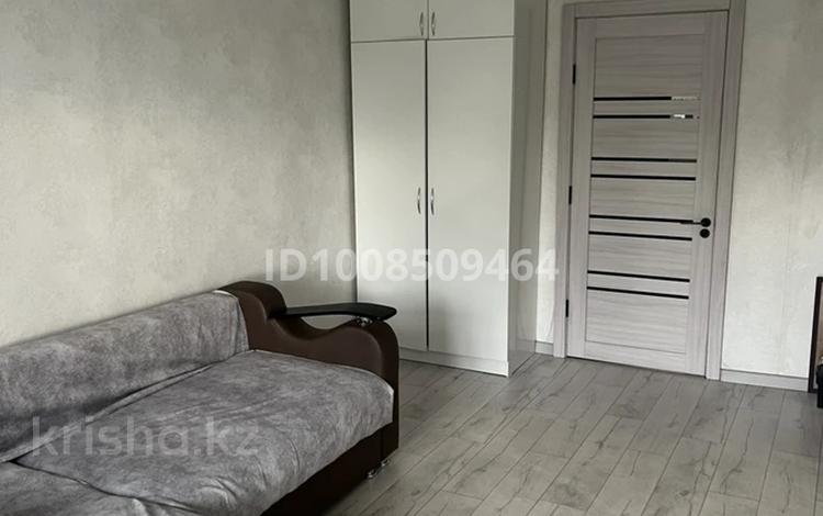 2-бөлмелі пәтер · 48 м² · 4/5 қабат, Шакарима 35, бағасы: 250 000 ₸ в Семее — фото 2