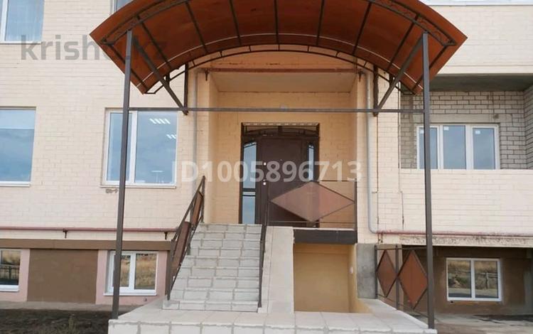 Свободное назначение, офисы, магазины и бутики, склады, салоны красоты, медцентры и аптеки, образование, развлечения · 112.7 м² за 42 млн 〒 в Актобе, мкр. Алтын орда — фото 2