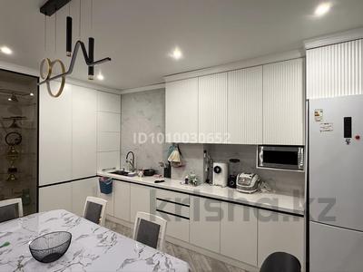 3-бөлмелі пәтер · 120 м² · 4/7 қабат, иляева 113/5 — акпан батыр, бағасы: 65 млн ₸ в Шымкенте, Аль-Фарабийский р-н