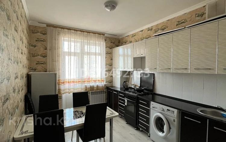 2-комнатная квартира · 62 м² · 3/5 этаж, АДС за 10 500 ₸ в Туркестане — фото 14