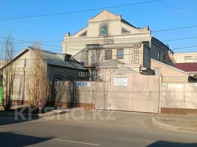 Жеке үй · 6 бөлме · 250 м² · 6.18 жүзд., Астана 263 — Астана / Чокина, бағасы: 68 млн ₸ в Павлодаре