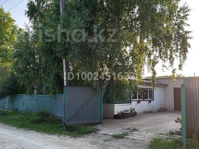 Продажа домов и дачи в Акмолинской обл.: Отдельный дом · 3 комнаты · 60.3 м² · 10 сот., Тумар (Светлая) 16 за 15 млн 〒 Отдельный дом · 3 комнаты · 60.3 м² · 10 сот., Тумар (Светлая) 16 за 15 млн 〒 в Щучинске