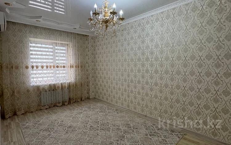 2-комнатная квартира · 55 м² · 4/6 этаж, 34-й мкр 8 за 16.8 млн ₸ в Актау — фото 2