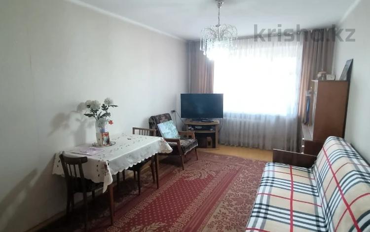 3-комнатная квартира, 59.9 м², 4/5 этаж, чокина 143 за 17 млн 〒 в Павлодаре — фото 2