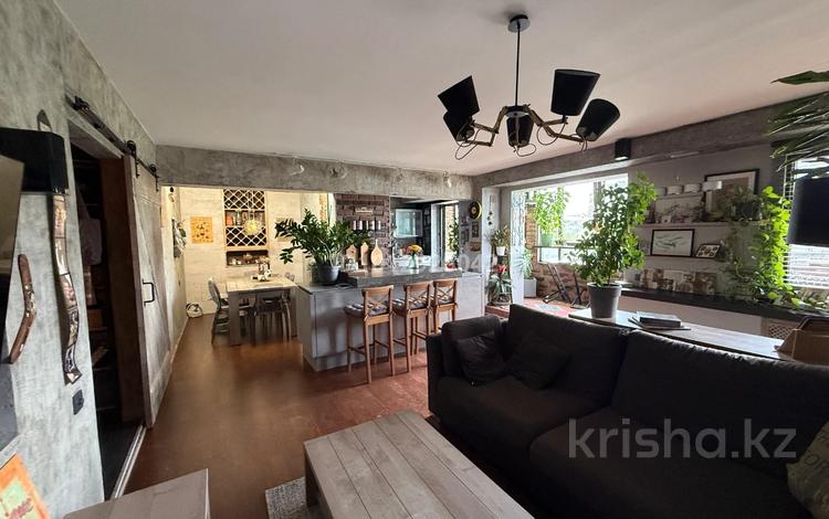 4-комнатная квартира · 160 м² · 8/9 этаж, Жибек-Жолы 81 за 200 млн ₸ в Алматы, Алмалинский р-н — фото 2