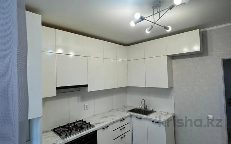 1-бөлмелі пәтер · 41.7 м² · 1/5 қабат, мкр Болашак, бағасы: 14.9 млн ₸ в Актобе — фото 2