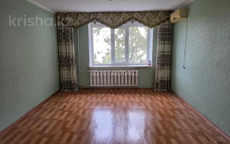 4-комнатная квартира · 76.4 м² · 4/6 этаж, мкр 5, Маресьева 80/1 за 22.9 млн ₸ в Актобе — фото 2