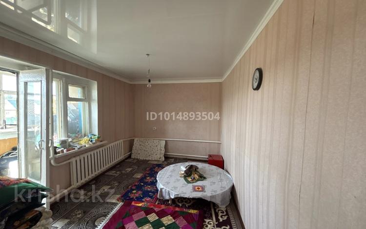 2-комнатная квартира · 43.3 м² · 2/2 этаж, Амангелді Иманов 65 — Үй Дом банянын касында за 4 млн ₸ в Алге — фото 2