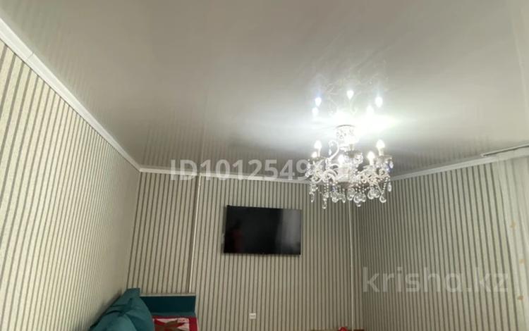 3-бөлмелі пәтер · 61.3 м² · 3/5 қабат, мкр Юго-Восток, Язева 1, бағасы: 20.5 млн ₸ в Караганде, Казыбек би р-н — фото 2