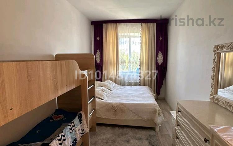 4-бөлмелі пәтер · 84.4 м² · 4/5 қабат, Кошеней 43 1, бағасы: 26 млн ₸ в Таразе — фото 2