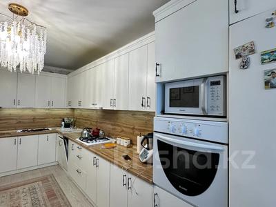 4-комнатная квартира · 127.9 м² · 6/9 этаж, 8 микрорайон за 75 млн 〒 в Костанае