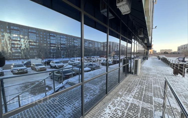 Свободное назначение, офисы, магазины и бутики, общепит, образование · 720 м² за 235 млн ₸ в Караганде, Казыбек би р-н — фото 2
