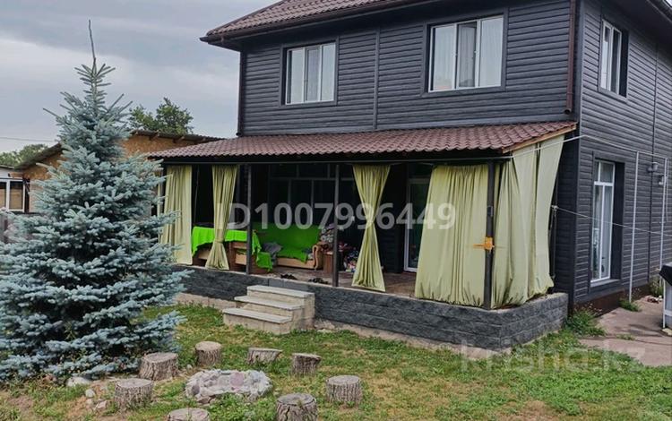 Жеке үй · 5 бөлме · 160 м² · 10 сот., Ромашка 53 — В верхней части Есика, Поворот за магазином Алемакс., бағасы: 90 млн ₸ — фото 2