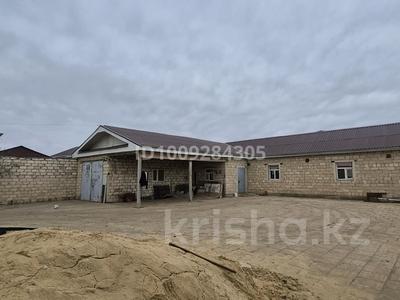 Отдельный дом · 2 комнаты · 100 м² · 5 сот., Жынгылды 102 — Нұрай магазин қасында за 16.5 млн 〒 в Жанаозен