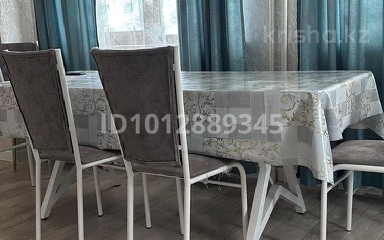 2-бөлмелі пәтер · 74 м² · 4/9 қабат, мкр 12 38/Б, бағасы: 160 000 ₸ в Актобе — фото 2