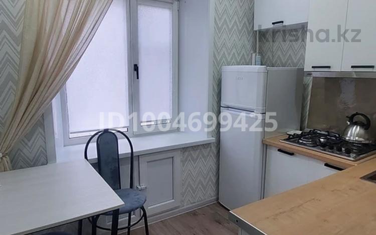 2-бөлмелі пәтер · 45 м² · 1/5 қабат, Свердлова — Район магазина Казахстан, район полиции, бағасы: 150 000 ₸ в Рудном — фото 2